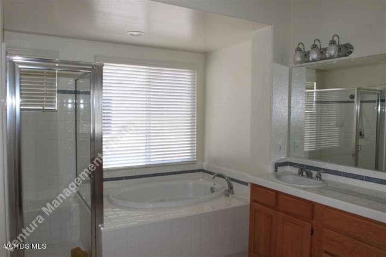 Building Photo - 5885 Indian Point Dr