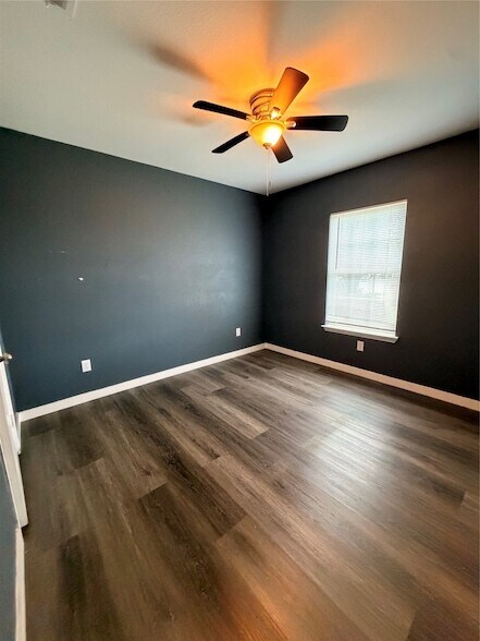 Building Photo - 109 Pecan Cir