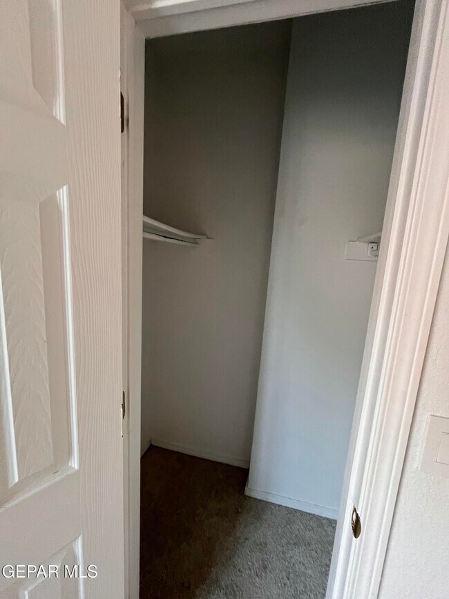 Building Photo - 6105 Pecan Park Pl