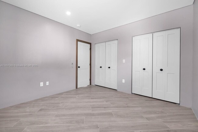 Building Photo - 8931 NE 2nd Ave