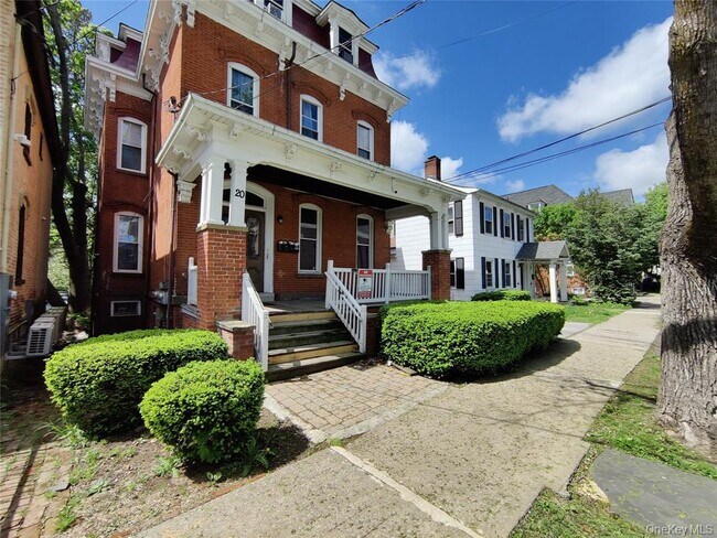 Building Photo - 20 Noxon St