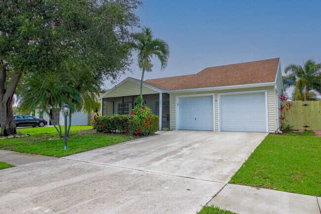 Building Photo - 7870 Blackwood Ln