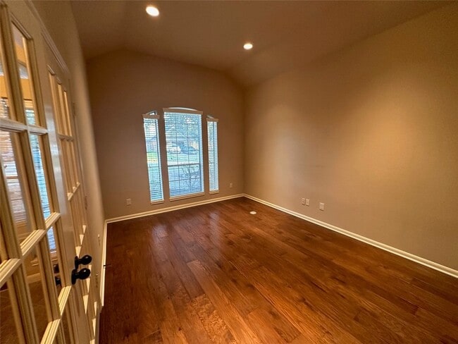 Building Photo - 2922 Firewalk Trace