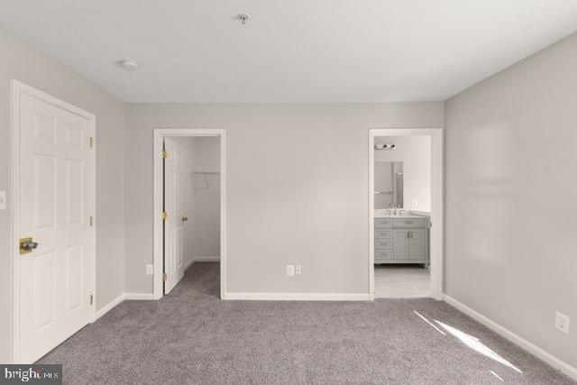 Building Photo - 722 Cardiff Cir