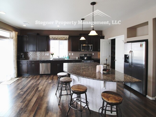 Building Photo - Beautiful Home in Johnstown