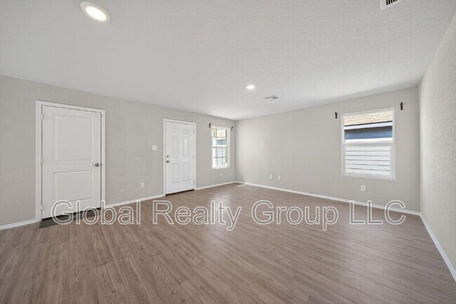 Building Photo - 10735 Giacconi Dr