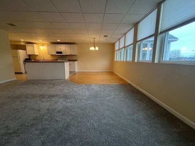 Building Photo - 12 New Zealand Rd