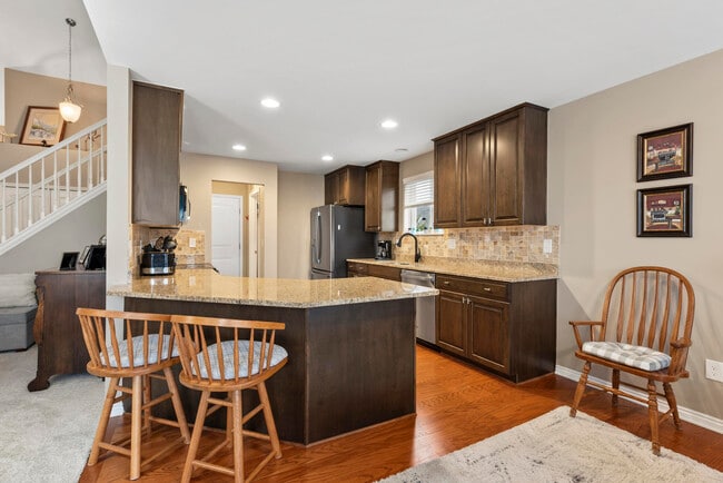 Building Photo - 21868 Kensett Dr