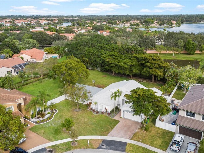 Building Photo - 1124 NW 130th Terrace