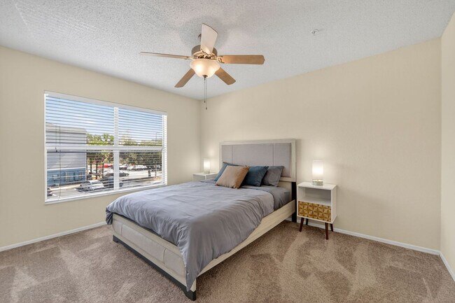 Building Photo - 755 Sybilwood Cir