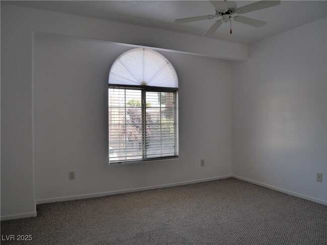 Building Photo - 9607 Quick Draw Dr