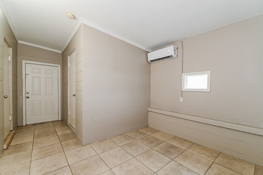 Building Photo - 3716 Belmont St