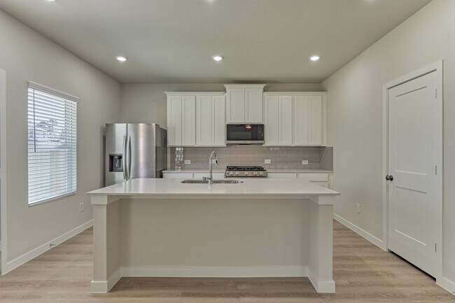 Building Photo - 282 Brazen Forest Trl