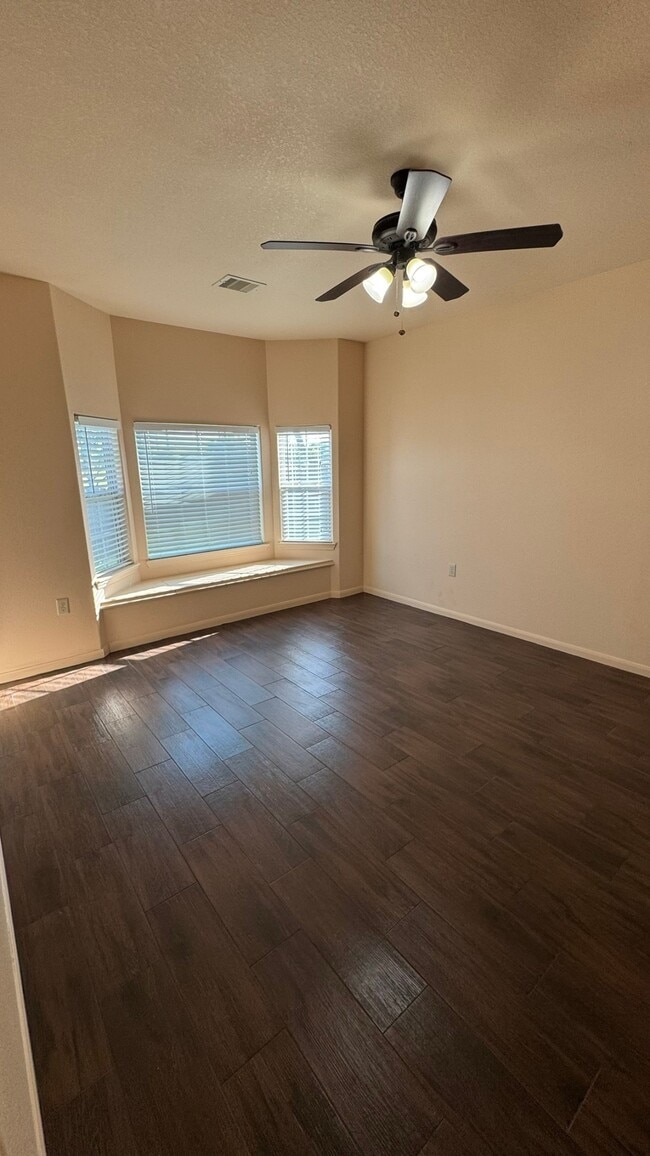 Building Photo - 13647 Padgett Dr