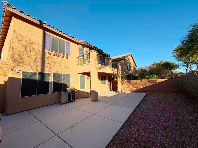 Building Photo - 7473 Glorious Sun Dr