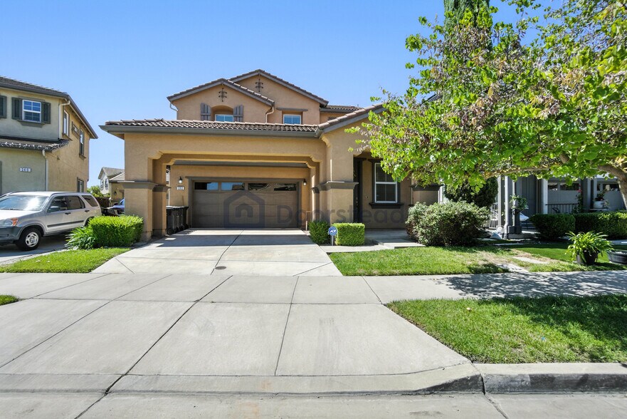 Building Photo - 252 Crescent Moon Dr