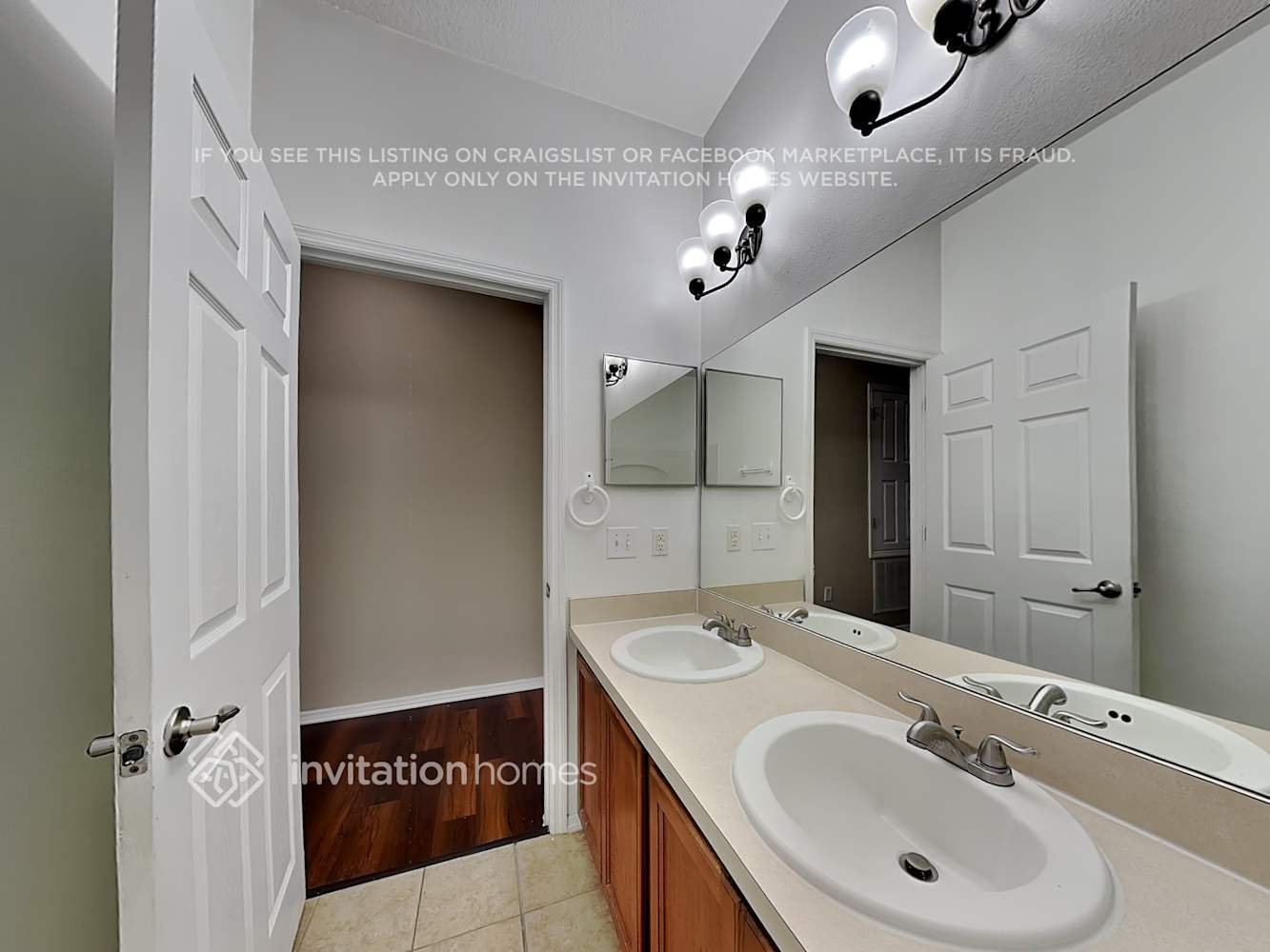 Building Photo - 4513 Barbados Loop