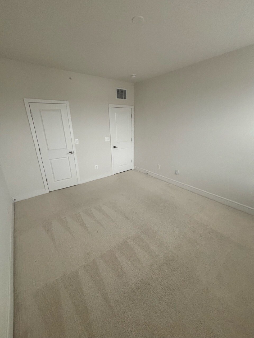 Building Photo - 43396 Farringdon Sq