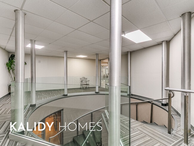 Building Photo - 5900 Mosteller Dr