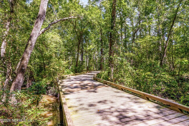 Building Photo - 321 Beale Ave