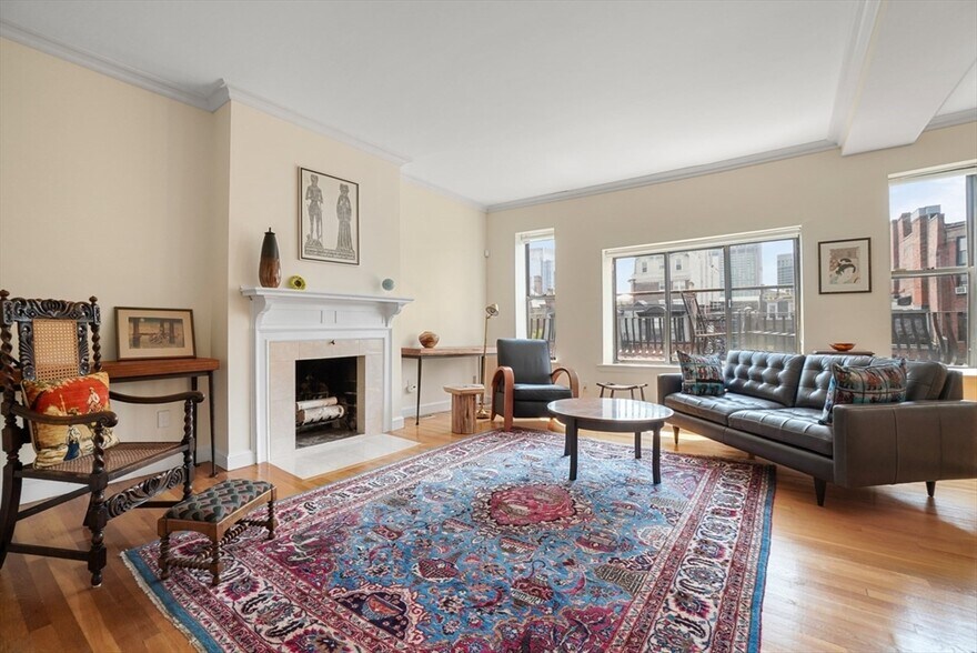 Primary Photo - 365 Marlborough St