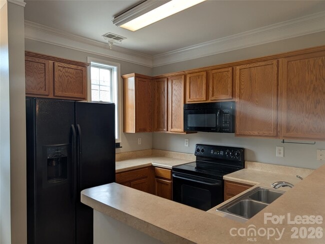 Building Photo - 174 Singleton Rd