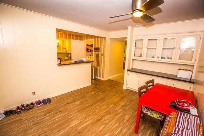 Building Photo - 2061 Winrock Blvd