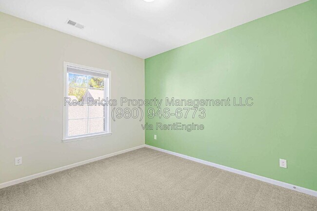 Building Photo - 13022 Oakhaven Glen Ln