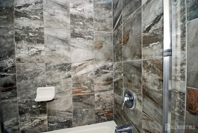 Building Photo - 32 Cinder Rd