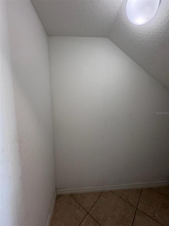 Building Photo - 3012 Salford St