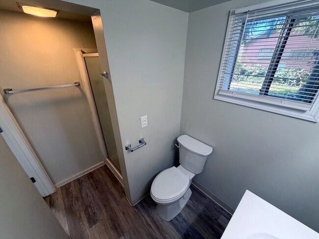 Building Photo - 1311 S 3rd Ave