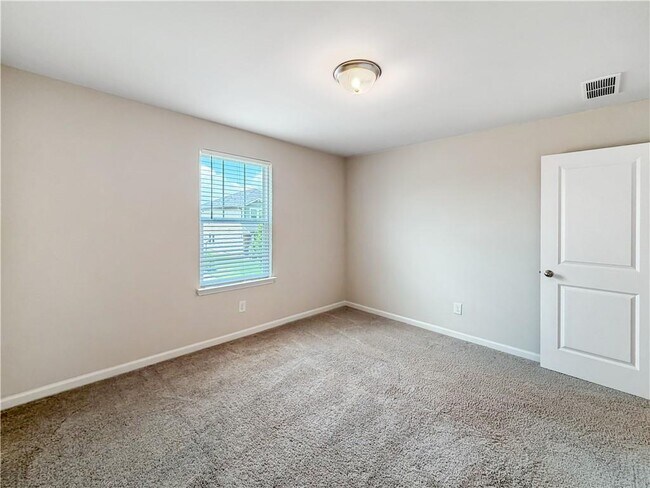 Building Photo - 5836 Hackberry Ln