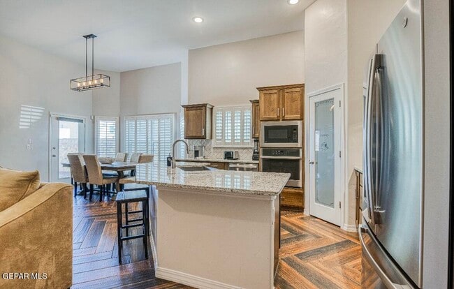 Building Photo - 15009 Concept Ct