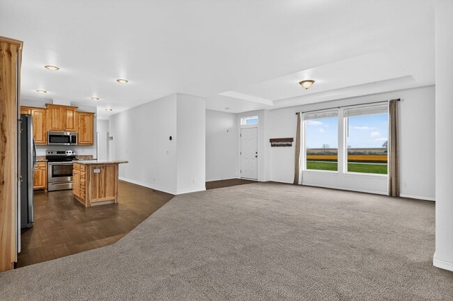 Building Photo - 6720 SW Minter Bridge Rd