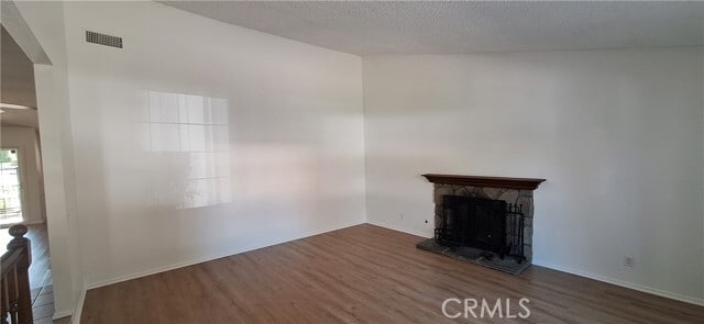 Building Photo - 1704 Hampshire Ct