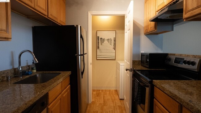 Building Photo - 785 Watson Canyon Ct