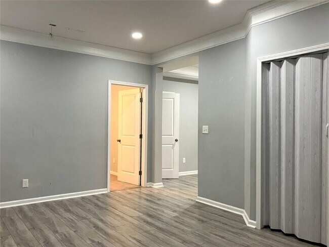 Building Photo - 3733 Dragon Fly Ln SE