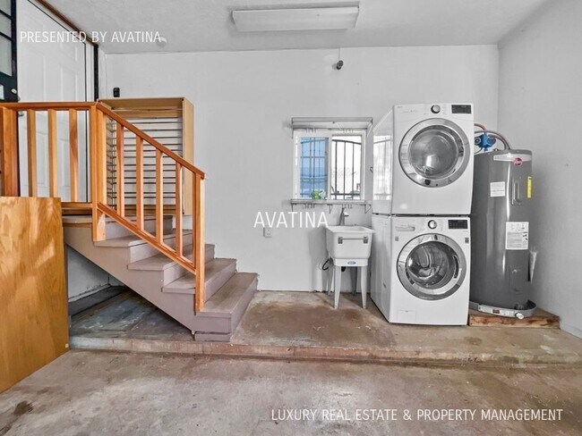 Building Photo - 736 N Kuakini St