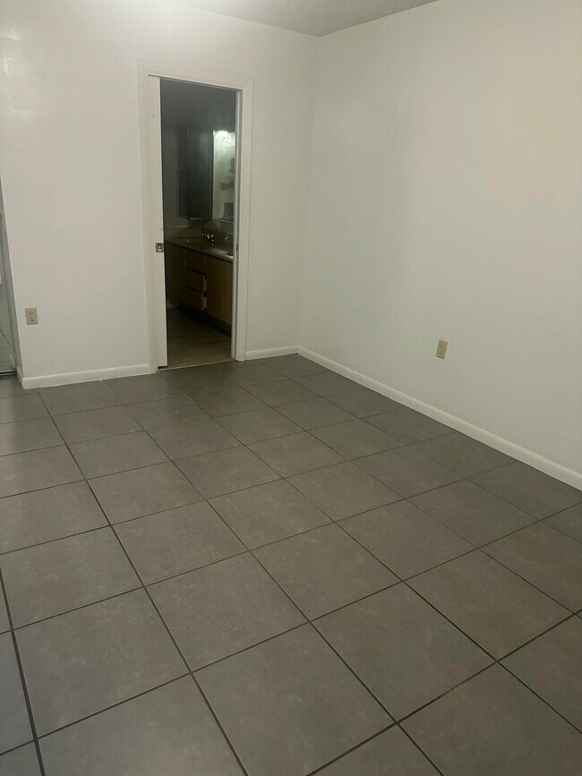 Building Photo - 5834 58th Way