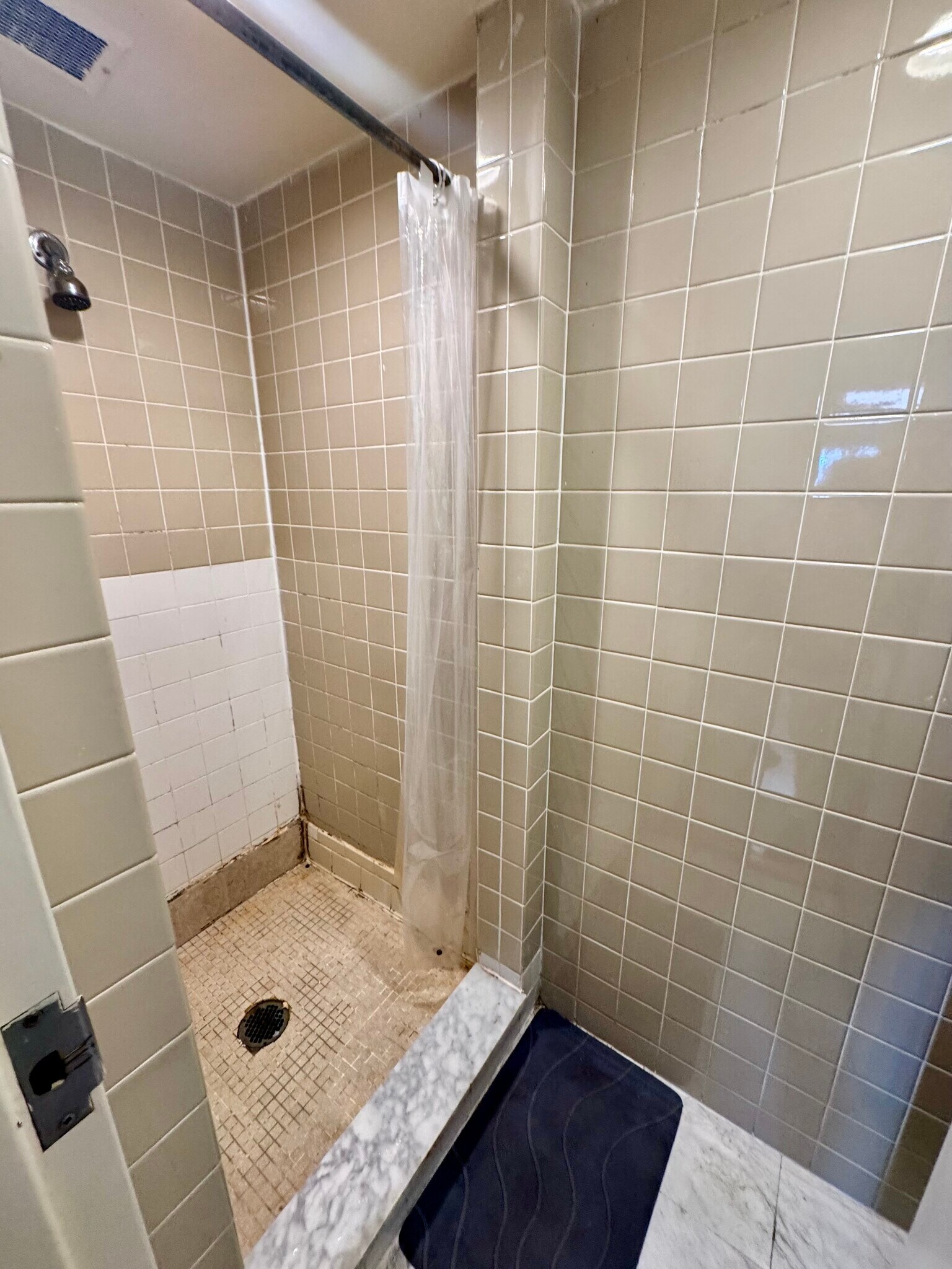 Building Photo - 1116 Commonwealth Ave