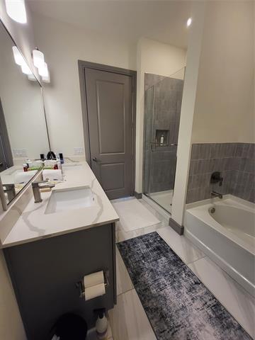 Building Photo - 2700 Old Denton Rd