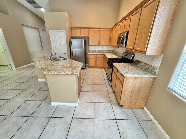 Building Photo - BEAUTIFUL 3 BEDROOM CONDO IN THE STETSON R...
