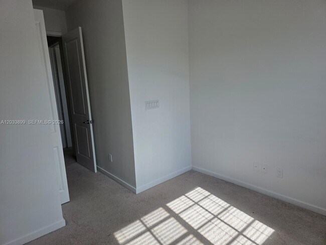 Building Photo - 2765 SW 81st Terrace