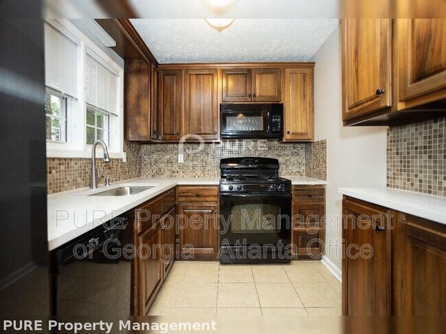 Building Photo - 406 Mimosa Terrace