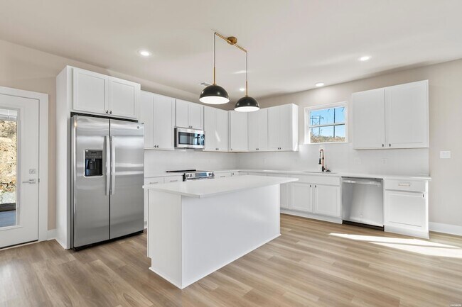 Building Photo - 101 Sea Ray