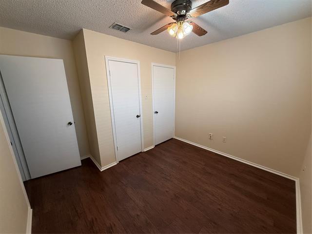 Building Photo - 2902 Post Oak Dr