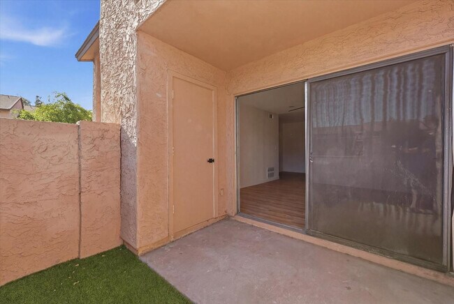 Building Photo - 1942 S Emerson