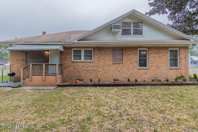 Building Photo - 5101 Fremont St