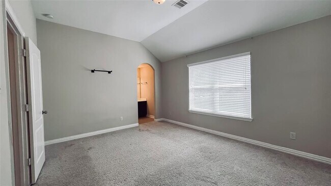 Building Photo - 4043 Tuscan Shores Dr