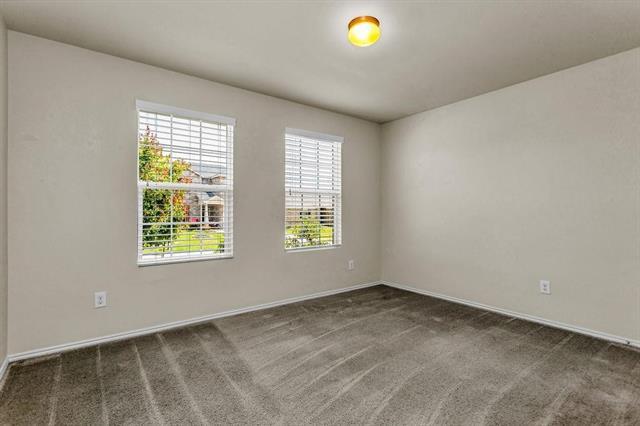 Building Photo - 133 Feverbush Dr